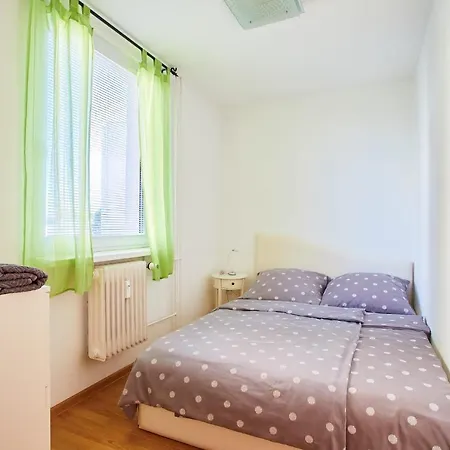 Appartement Ortenova 74 *