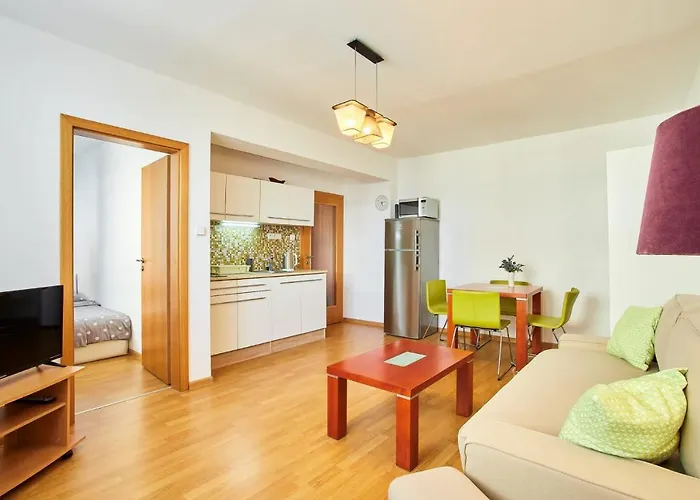 Apartment Ortenova 74